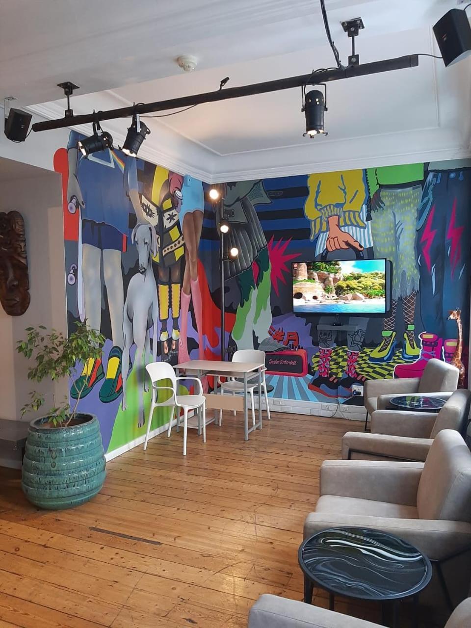 Daddy Long Legs Art Hotel Cape Town Exterior foto